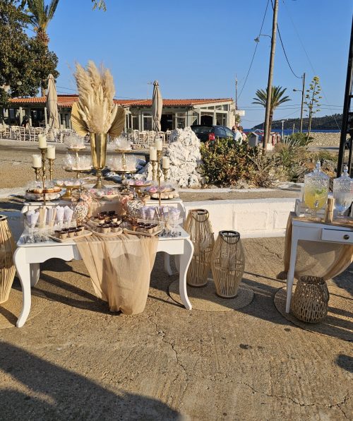 Candy bar στο νησάκι στο Γύθειο